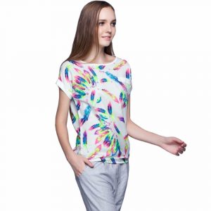 blusa-de-penas-coloridas-11