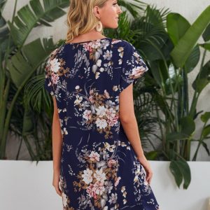 vestido-curto-floral-elegante-12