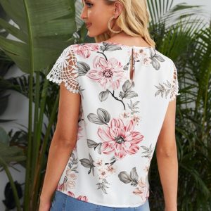 blusa-floral-com-detalhes-02