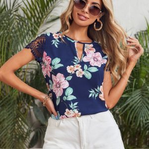 blusa-floral-com-detalhes-06