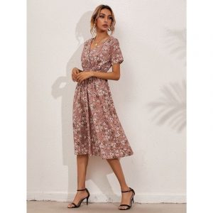 vestido-midi-vintage-floral-acinturado-03